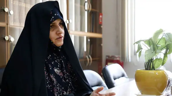 همسر آیت الله رئیسی: فرزندانم به خاطر کاندیداتوری پدرشان خیلی گریه کردند/ خود من چند روز در بیمارستان بستری شدم!