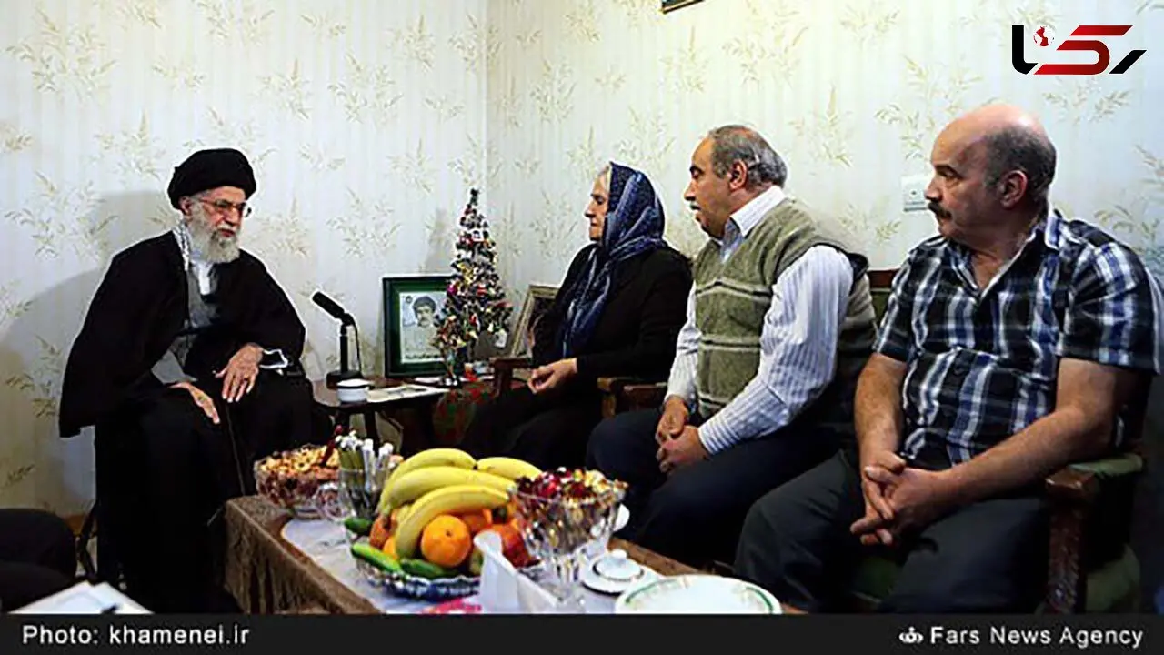 مادر شهید مسیحی: رهبر انقلاب به خانه‌مان آمدند، محبت‌مان به دل همه افتاد