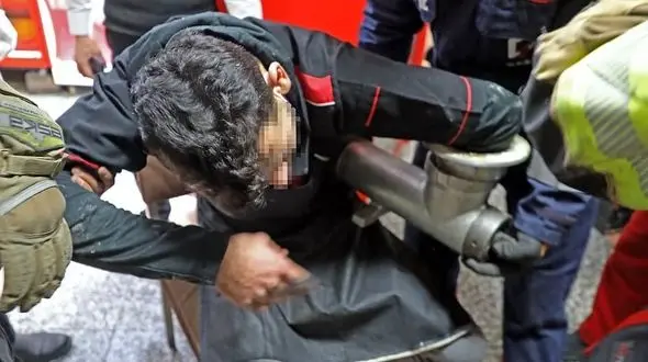 له شدن دست مرد مشهدی در چرخ گوشت / تا آرنج قطع شد