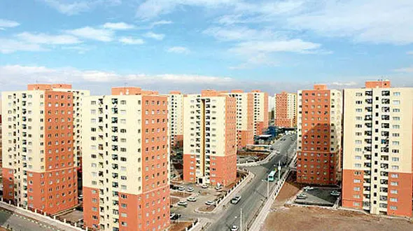 تحویل خانه های مسکن مهر، بدون هیچ امکاناتی برای رفاه  + فیلم