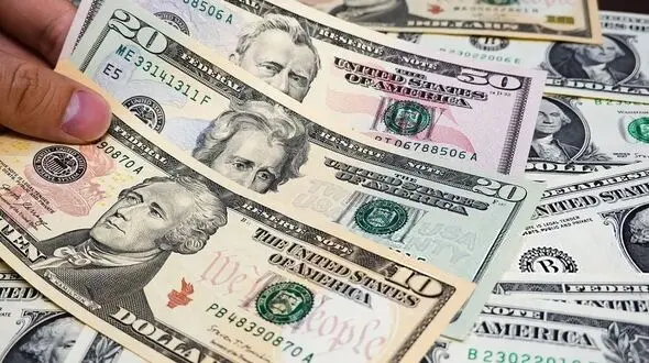 قیمت حواله دلار امروز سه شنبه 12 خرداد 1405