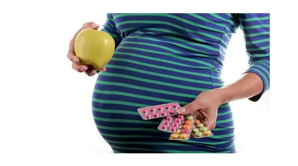 زمان مصرف مکمل های ویتامین در دوران بارداری