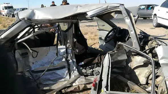 مرگ سرنشین پراید در اثر سرعت بالا / در یزد رخ داد