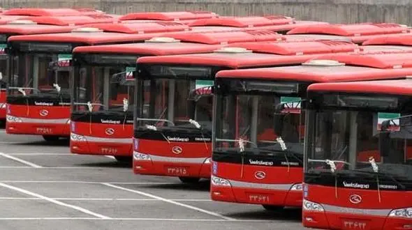  تبلیغات بر روی شیشه اتوبوس‌ها ممنوع است 