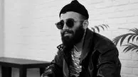 گفت و گو با محمد حسینی، بازیگری که از صحنه تئاتر تا تجربه‌ های تازه در سینما مسیرش را با عشق می‌ سازد