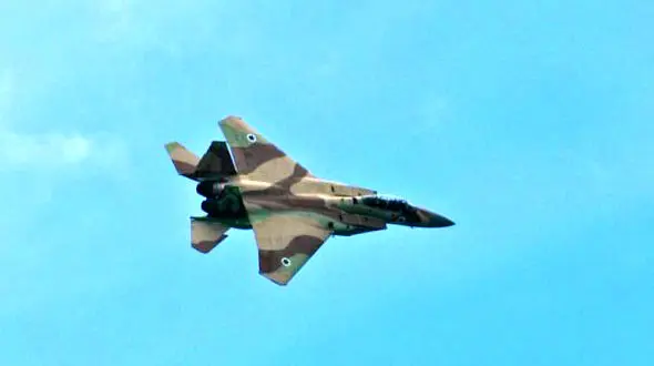 یک منبع نظامی خبر داد: فرار تعدادی از جنگنده‌های «اسرائیلی» از یمن