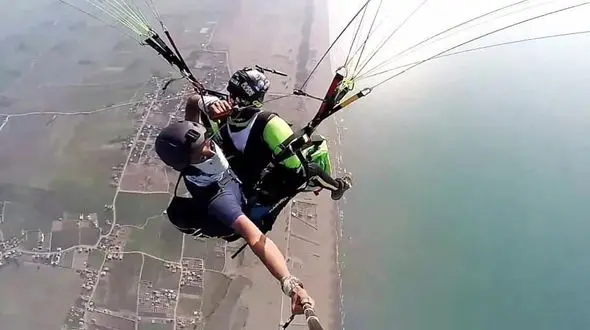  سقوط پاراگلایدر در ارومیه حادثه آفرید