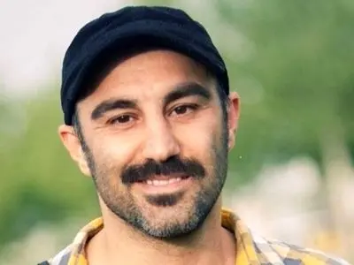 عکس ها / نگاهی به مراسم عروسی ساده و با کلاس محسن تنابنده،  نقی سریال پایتخت درکنار همسر زیبایش ...