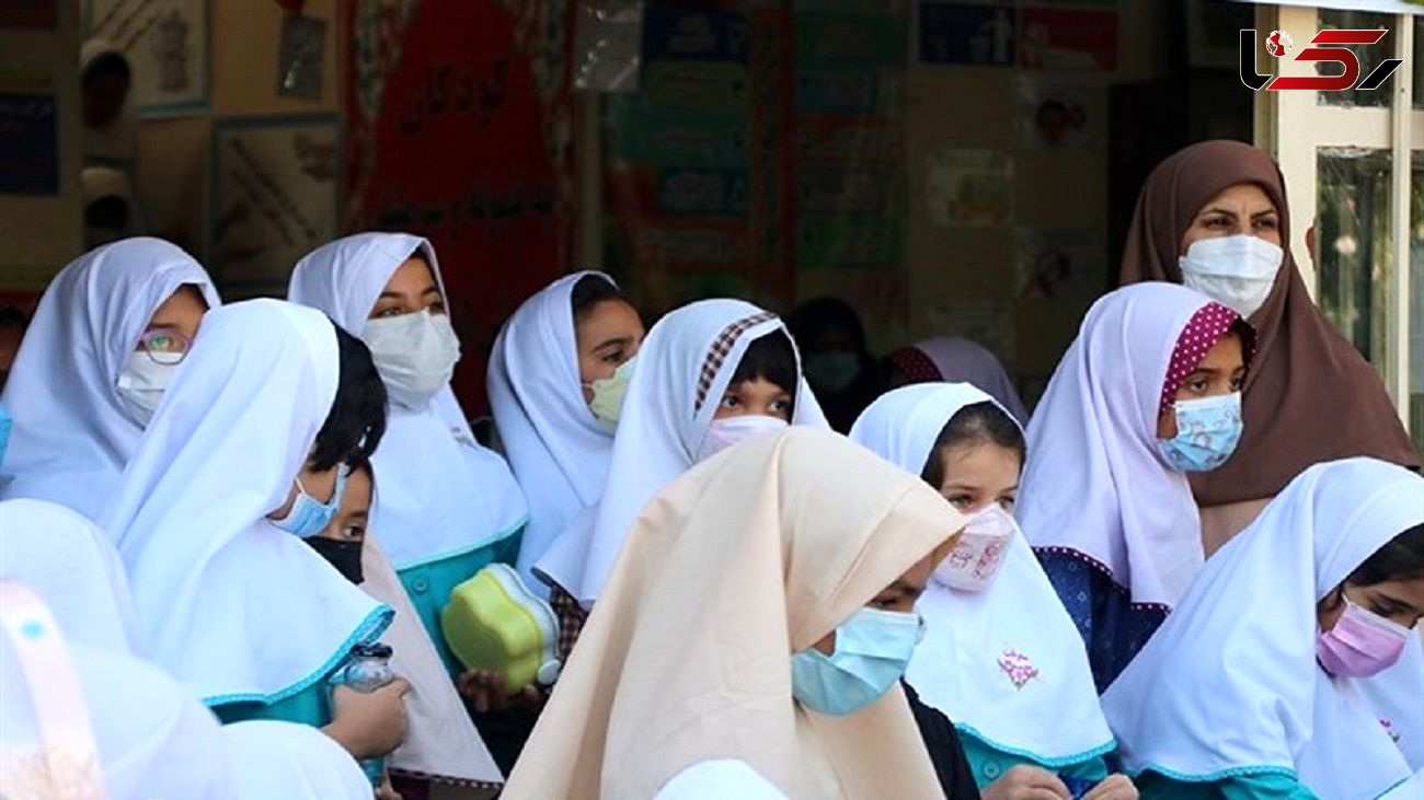استفاده ۴۹.۴ درصدی مردم ایران از ماسک / کمترین رعایت فاصله گذاری در مدارس