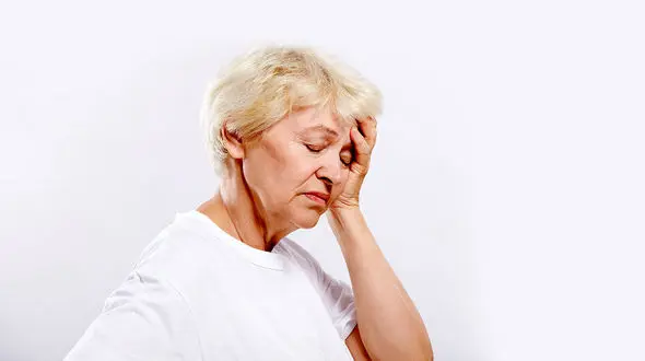 میگرن زنان را دوست دارد !