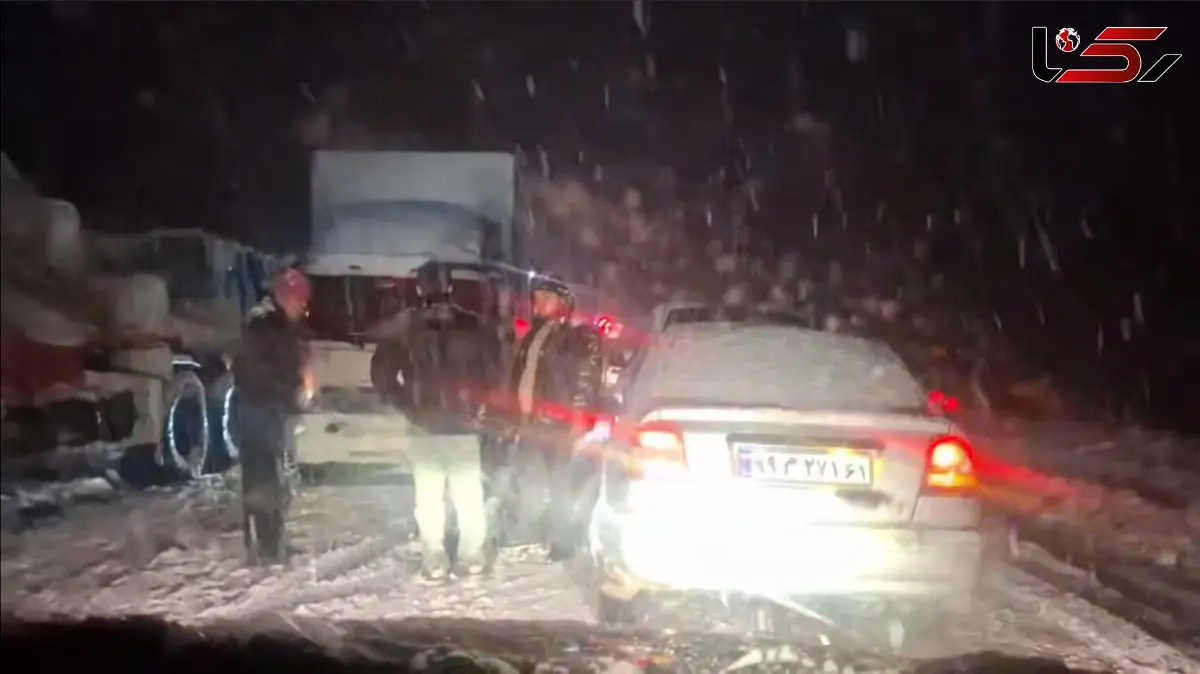 فیلم کولاک شدید و انسداد جاده زرینه سنندج به سقز