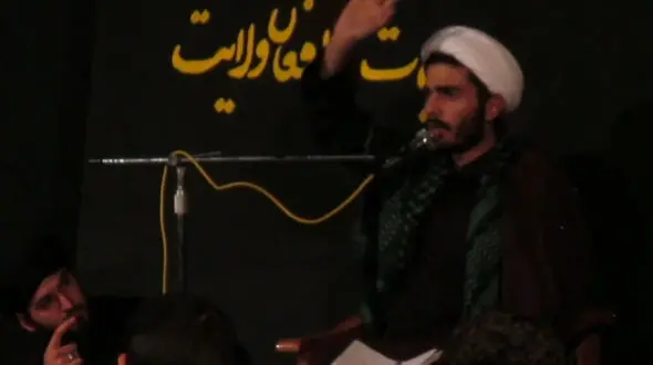 فیلم اعتراض تند یک روحانی به پلیس  ! / قانون چه می گوید ؟! / ایثارگری ها را ببینیم !