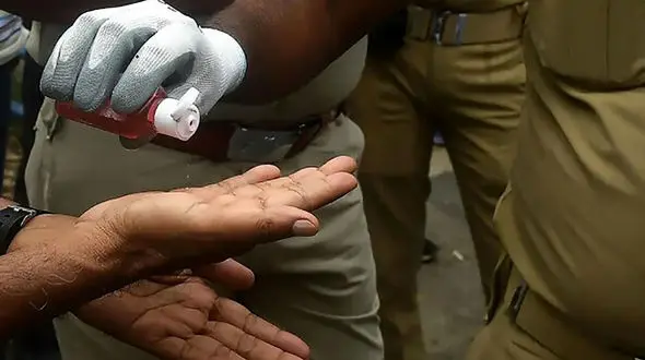 مرگ پدربزرگ در صحنه دردناک مرگ نوه کودکش !