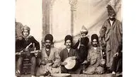عکس سفر در زمان / تصاویری کمیاب از مطرب‌های زن و مرد در دوران قاجار پای بساط / زیبایی دختران ایرانی را ببینید