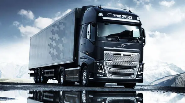 تعدادی از کامیون های رانندگان ایرانی در ترکیه مصادره شد / وزارت صمت تکلیف سرمایه های مردم را روشن کند