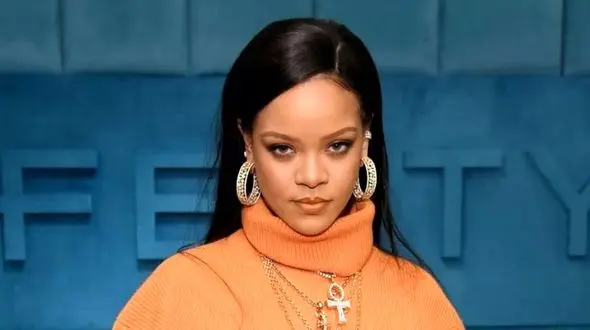 عکس/خانه فوق لوکس ریحانا در کالیفرنیا!