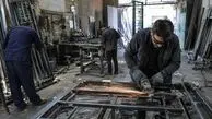 کار آهنکاران تهران هنوز بعد از جنگ آغاز نشده!/ گرانی آهن کار را قفل کرد/ جوانان دیگر سراغ این شغل نمی‌روند