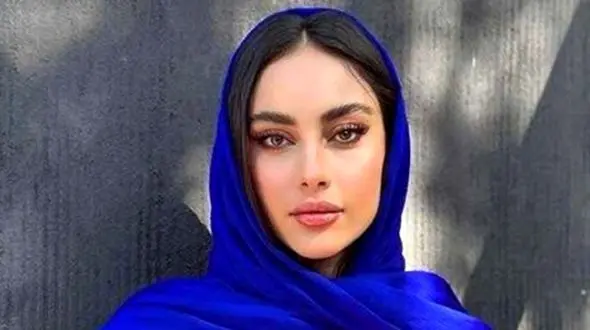 عکس ها / اینجا خانه ترلان پروانه است ! / چیدمان محشرش را ببینید  /  چه قاب عکس های زیبایی داره !