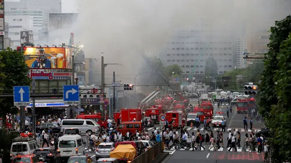 آتش سوزی مهیب در منطقه گردشگری ژاپن+ تصاویر