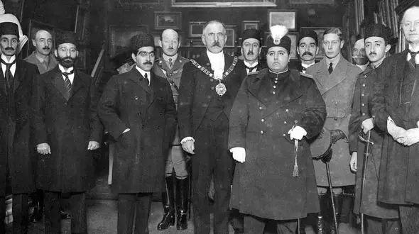 سرباز ساده‌ای که شاه شد! / کودتاچیان سوم اسفند چه سرنوشتی داشتند؟ 