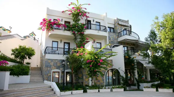 مراحل خرید خانه در ترکیه؛ از تصمیم تا امضا زیر اسناد خرید ویلا در استانبول