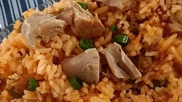 طرز تهیه لوبیاپلو با تن ماهی