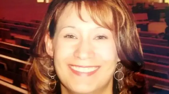 قتل زن جوان که فقط طلاق می خواست + عکس