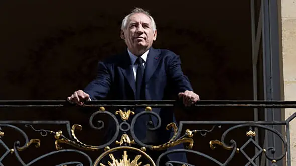 Bayrou Faces Likely Ouster in French Parliament Confidence Showdown