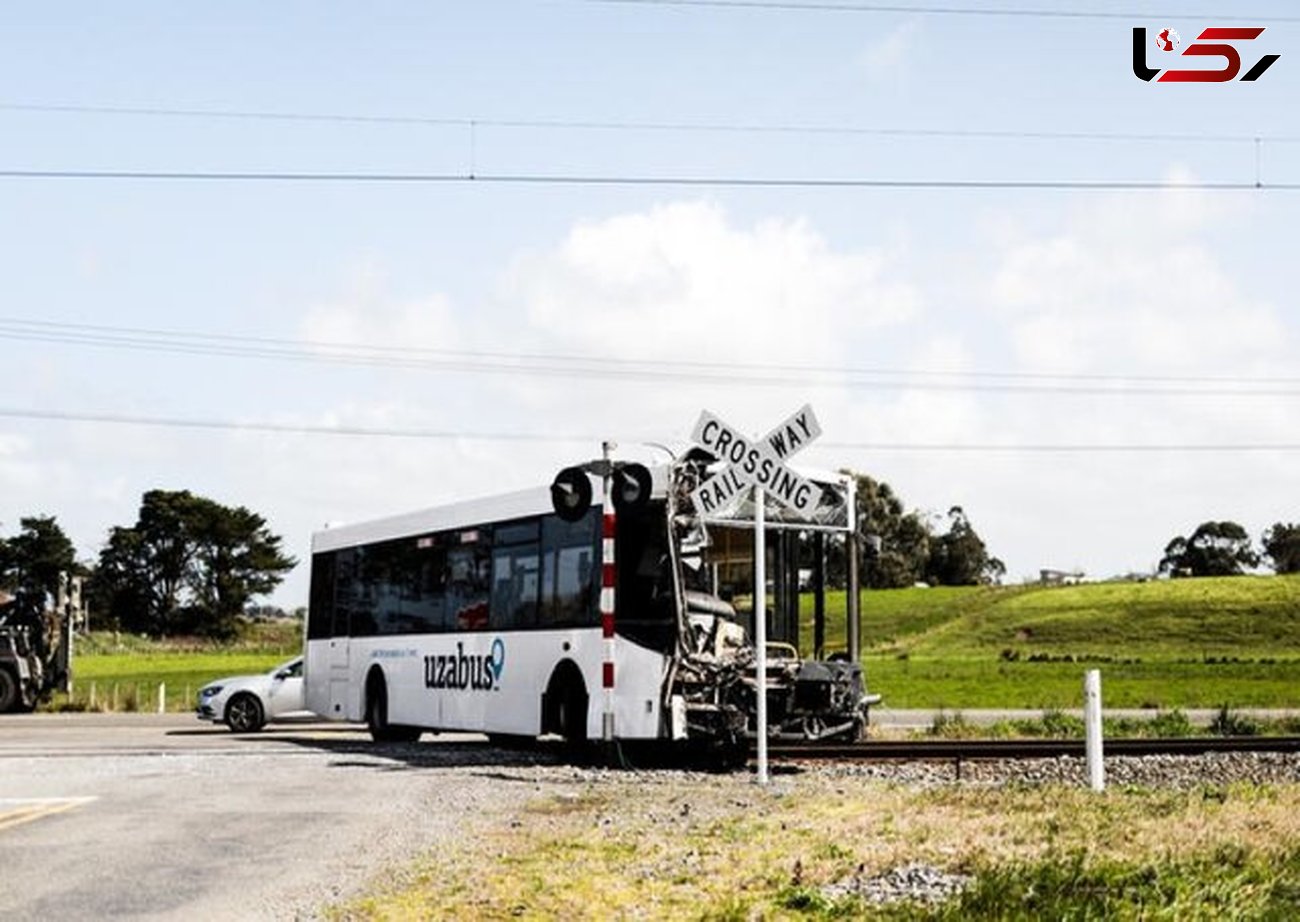 
برخورد اتوبوس مدرسه با قطار در نیوزیلند
