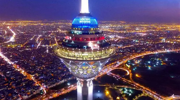 قطع برق برج میلاد اینترنت کشور را مختل کرد