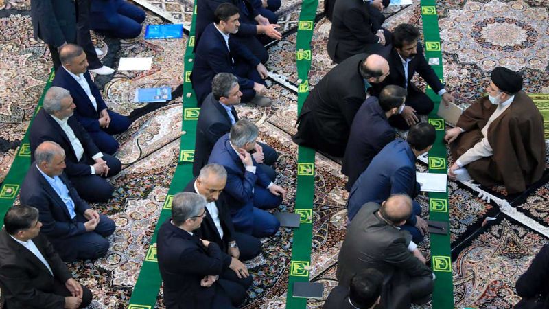 رئیسی در نشست ۴ ساعته جمعی از تولیدکنندگان و کارآفرینان برتر