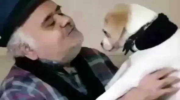 درخواست عجیب اکبر عبدی از سگش +فیلم و عکس