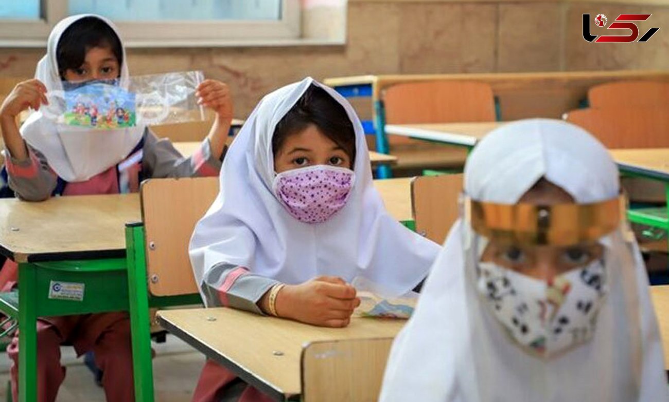 پرفسور ناجی: بازگشایی مدارس و دانشگاه ها اشتباه است/ کمتر از یک چهارم جامعه واکسینه شده اند + صوت