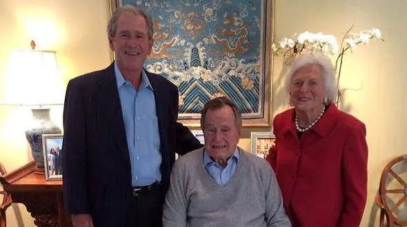 مادر رئیس جمهور سابق امریکا درگذشت +عکس 