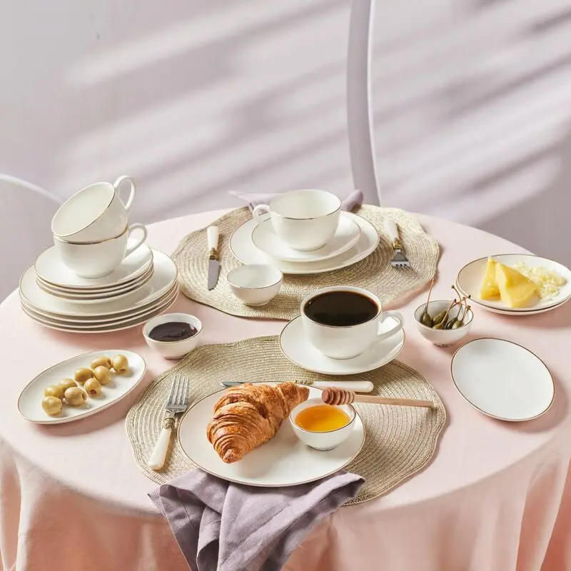 ظروف ست برای میز صبحانه عکس