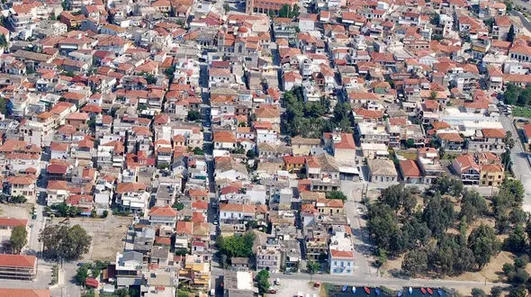 سراسر این شهر با تار عنکبوت پوشانده شده است! +تصاویر