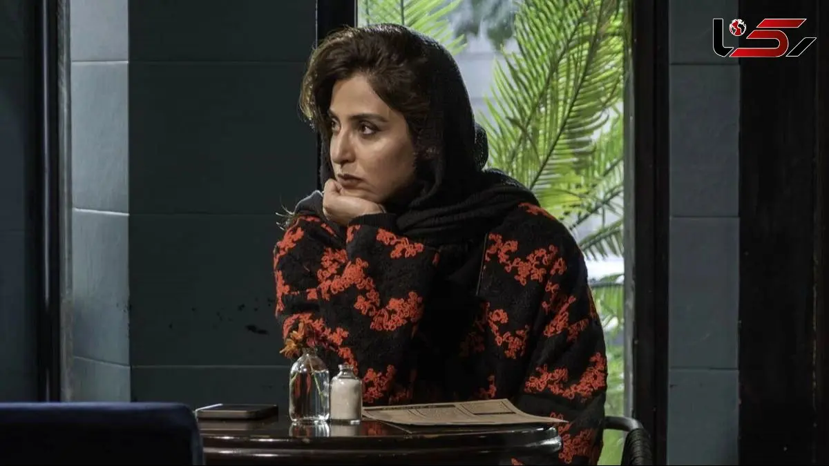 استایل خاص آناهیتا افشار بازیگر سریال برتا داستان یک اسلحه بیرون از سریال