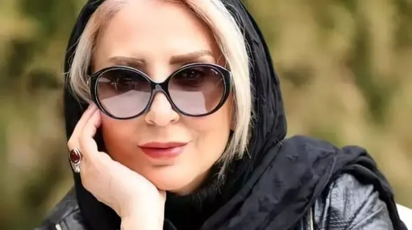 عکس ها / تغییر چهره و استایل مرجانه گلچین در تازه‌ترین حضورش /  جسارت در استایل و امضای شخصی با اکسسوری‌ها