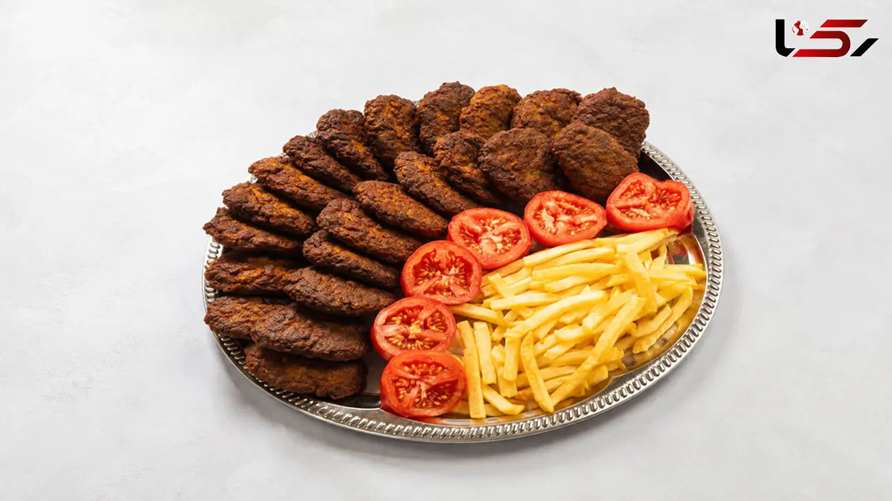 راز کتلت های خاطره انگیز مادربزرگ؛ کتلت های ترد و آبدار با پیاز و جعفری 