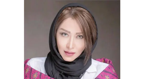 سارا منجزی پور در زیباترین لباس جشن حافظ / خانم بازیگر گاندو حسرت برانگیز شد !