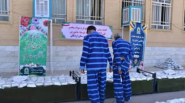 این سیمان ها خیلی گران بودند / عجیب ترین علت + عکس ها 