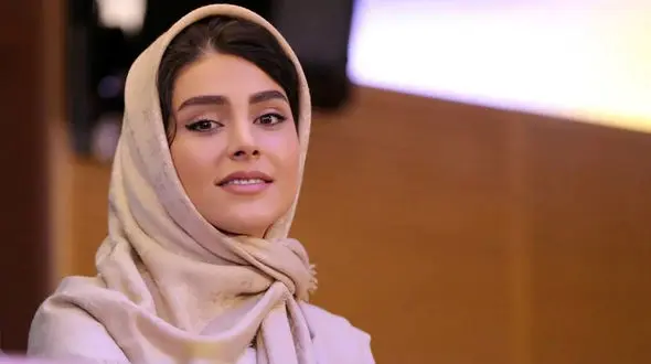 عکس خاص و دیدنی لاله مرزبان در دل طبیعت / خانم بازیگر را در این عکس نمی شناسید ! 