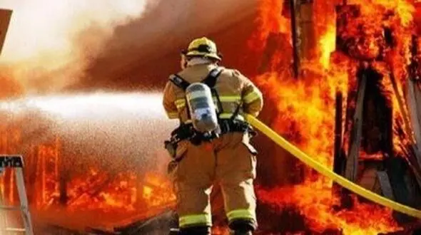 انفجار وحشتناک ساختمان دو طبقه خانواده شیرازی