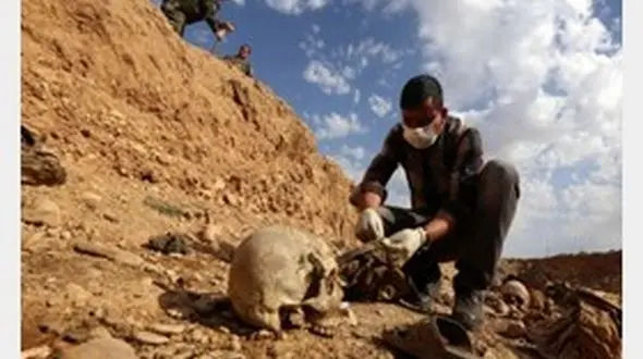 کشف یک گور دسته جمعی 1500 نفره در سوریه