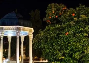 تفسیر فال حافظ امروز 17 اردیبهشت 1405