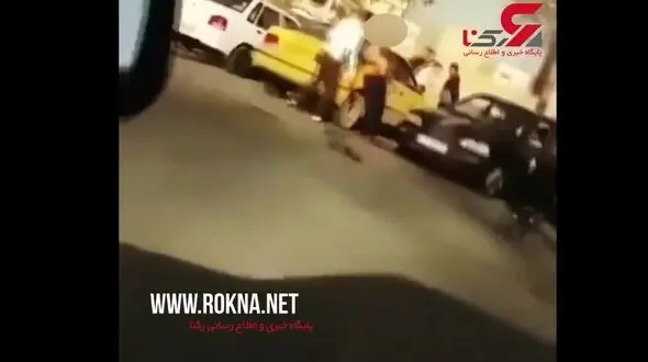 فیلم لحظه درگیری خونین دو مرد قمه به دست در ایام عید(+14)