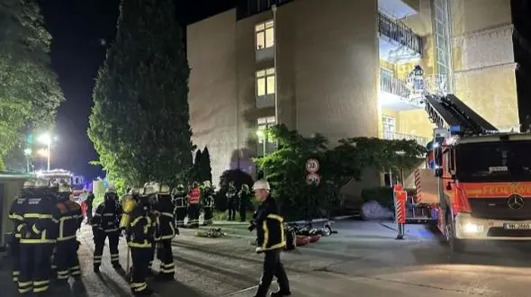 حادثه مرگبار در بیمارستان هامبورگ آلمان/ آتش‌سوزی جان ۳ نفر را گرفت