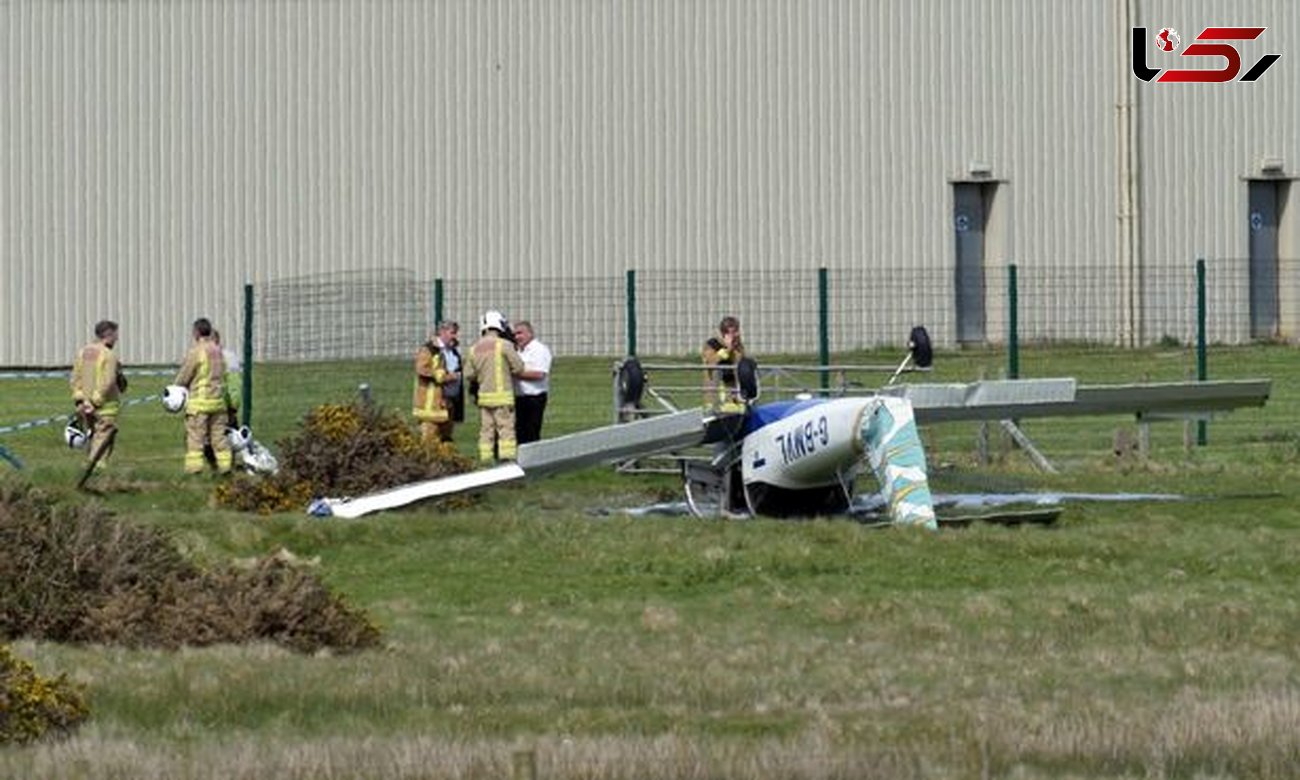 2 مجروح در پی سقوط هواپیما در ولز +تصاویر دیدنی