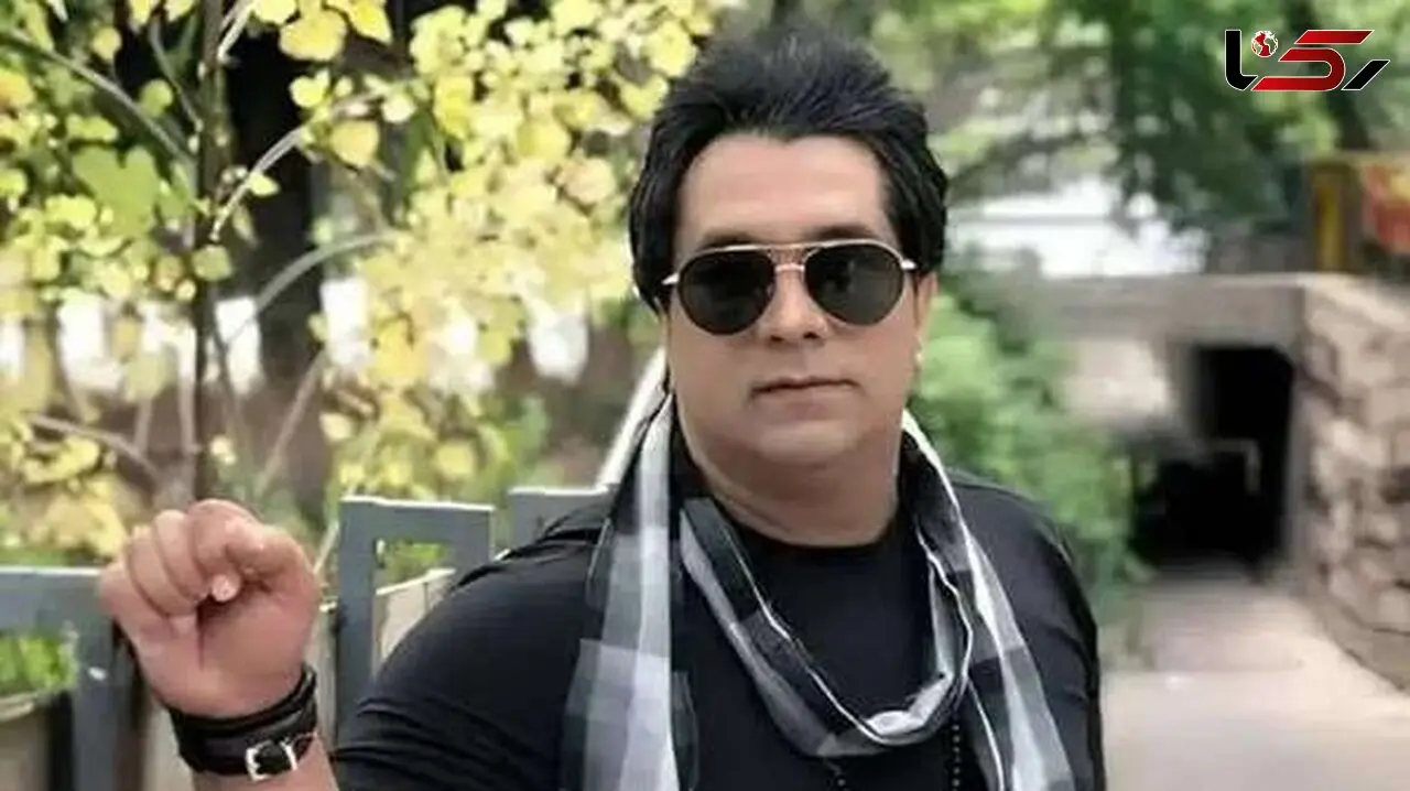 تصاویر تلخ از مزار «امید جهان» در کنار پدرش «محمود جهان»؛ غمی که با هیچ آهنگ بوشهری آرام نمی‌گیرد / خانه ابدی خالقان شادی