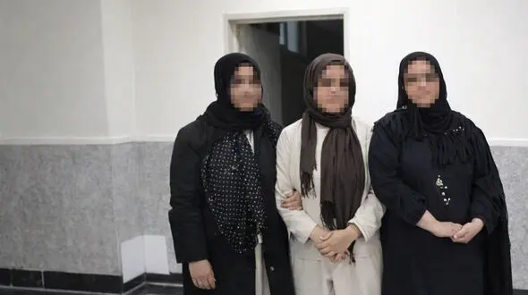 قتل پدر خانواده توسط زن خائن و معشوقه اش /  عجیب تر همدستی 2 دخترش بود